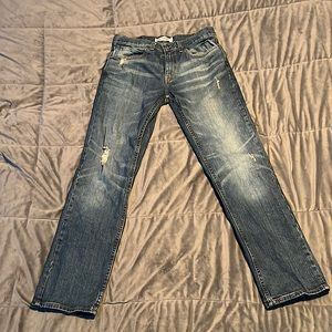 NEVER WORN- True Craft Athletic blue jeans. Size: 31 x 32